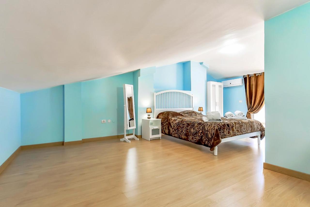 YELLOW 3 bedroom large apartment for 10 guests Costa Adeje  Eksteriør bilde